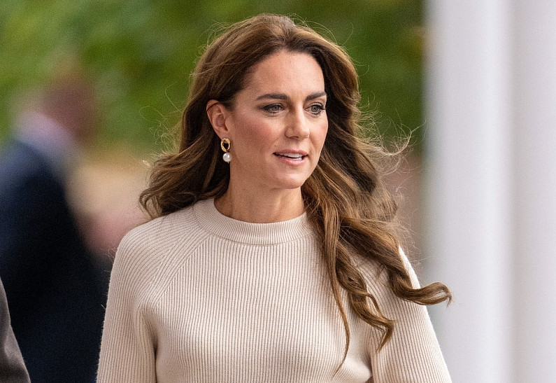 Врач рассказала, как Кейт Миддлтон борется с онкологией