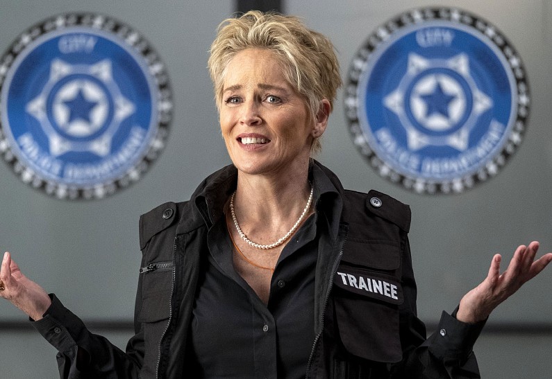 Шэрон Стоун рассказала, что пыталась снять фильм о Барби еще в 90-х