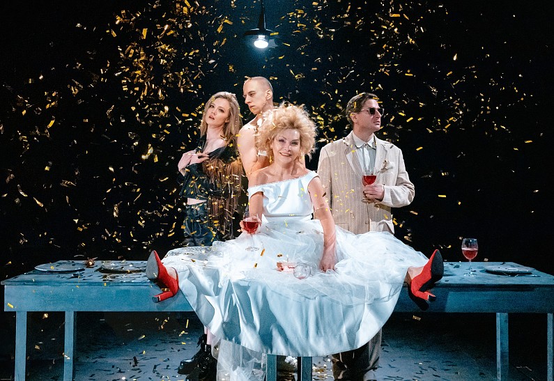 В «Современнике» состоится премьера спектакля «Здесь живут люди»