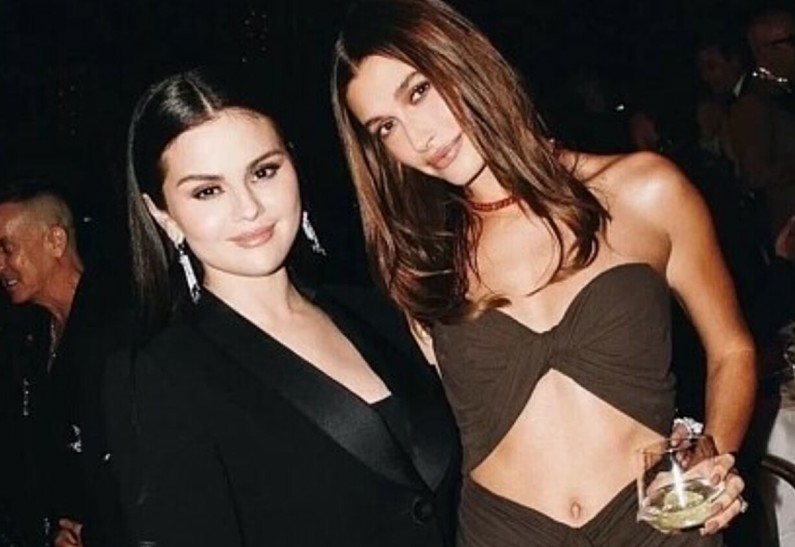 Хейли Бибер спровоцировала слухи о вражде с Селеной Гомес. Что на этот раз?