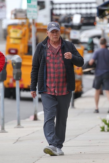 Брюс Уиллис