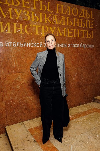 Алена Долецкая