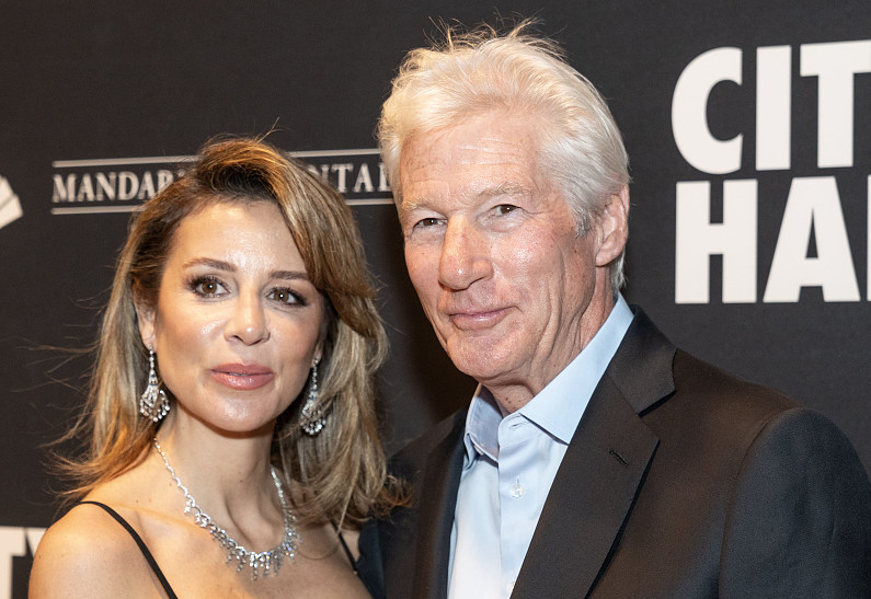 74-летний Ричард Гир появился на благотворительном мероприятии с молодой женой. Фото!