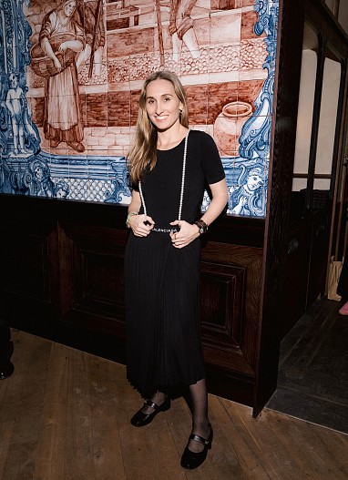 Анастасия Винокур