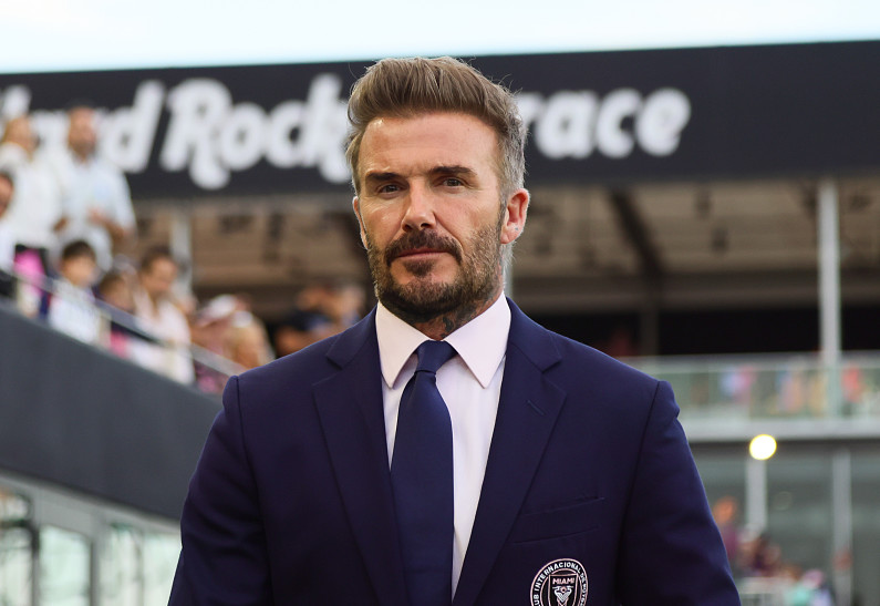 Дэвид Бекхэм подал в суд на Марка Уолберга из-за финансовых убытков