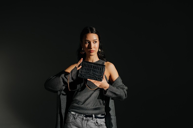 NOCHE ЧЕРНЫЙ КРОКОДИЛ