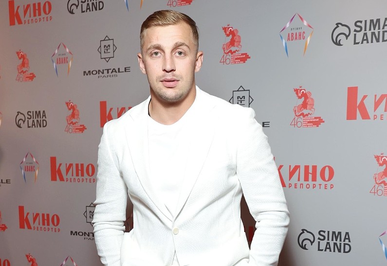 Саша Стоун рассказал о романе с актрисой Надеждой Сысоевой