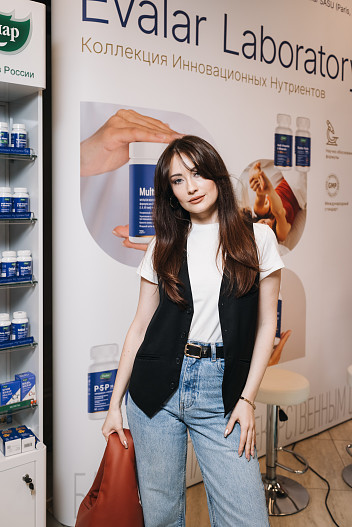 Саша Попова