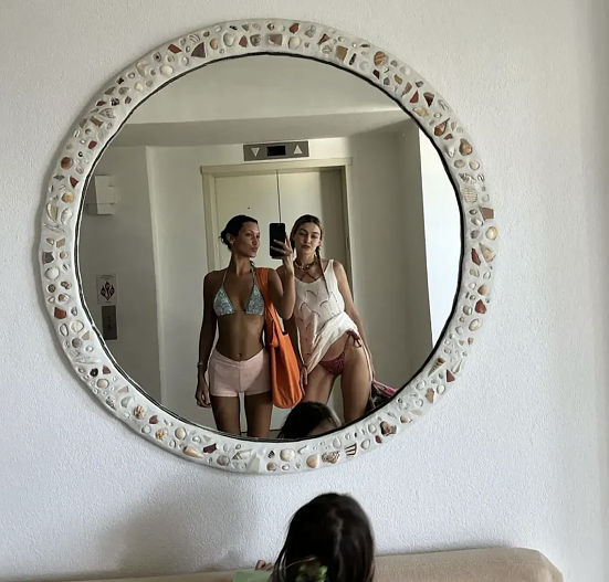 Джиджи Хадид и Белла Хадид