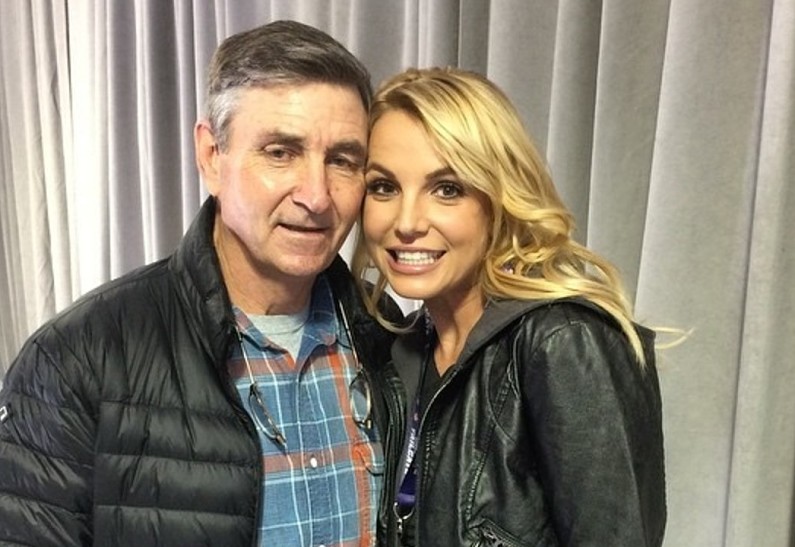 Бритни Спирс проиграла последнее слушание в суде против отца