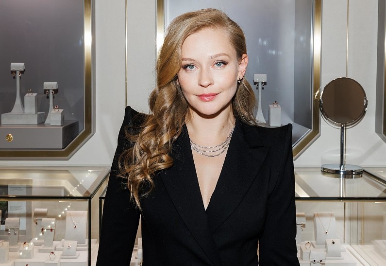 Юлия Пересильд кардинально сменила имидж — ее сравнили с Моникой Беллуччи