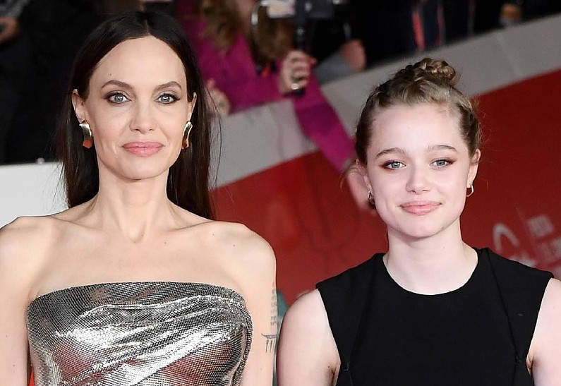 Дочь Брэда Питта и Анджелины Джоли выбрала профессию, которую не одобряет ее мать