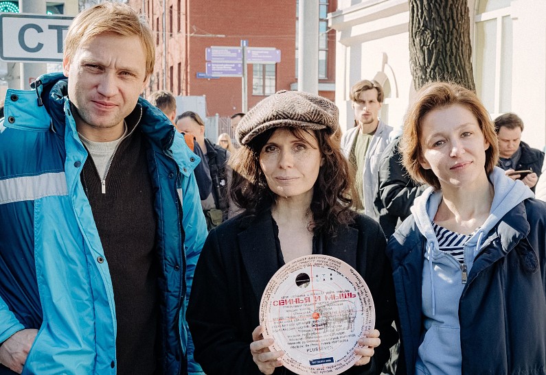 Михаил Тройник и Евгения Крегжде на съемках фильма Алёны Званцовой «Свинья и Мышь». Первые фото!