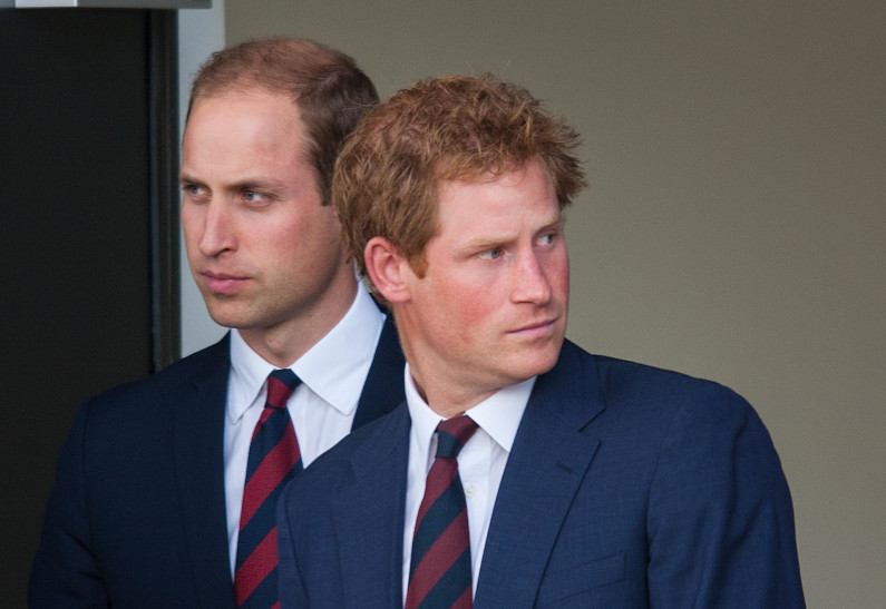 Принц Гарри стал понимать старшего брата благодаря... своим маленьким детям