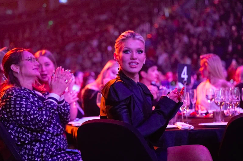 Люся Чеботина