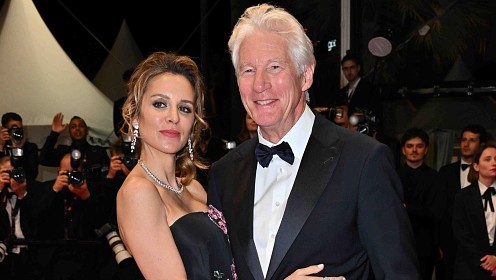 74-летний Ричард Гир вместе с молодой женой посетил Каннский кинофестиваль