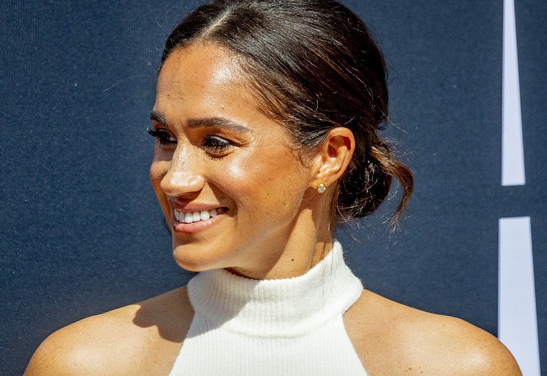 Первая леди Нигерии осудила Меган Маркл за откровенные наряды