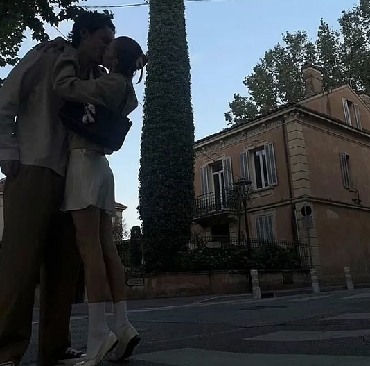 Далтон Гомес и Майка Монро