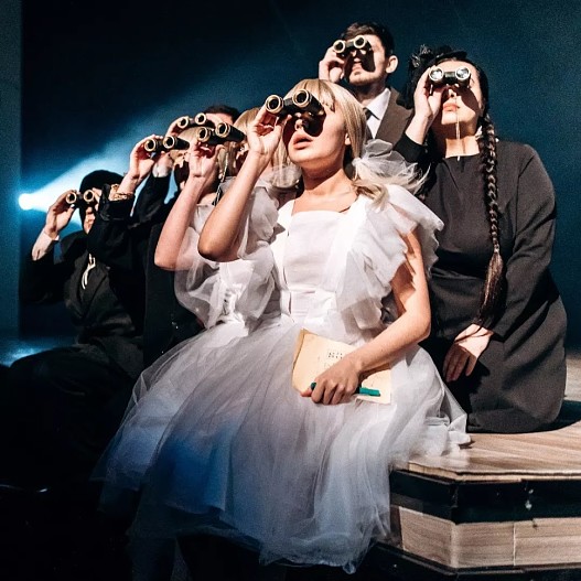 Сцена из спектакля «УЛ ӘЛЕ ӨЙЛӘНМӘГӘН ИДЕ \ НЕ БЫЛ ЖЕНАТ» (Альметьевск)