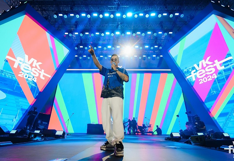 «ЗВЕРИ», CREAM SODA, Ramil’ и другие артисты выступили на VK Fest в Сириусе