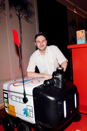 Саша Шардак, художник