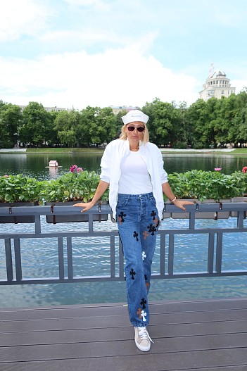 Алина Буре