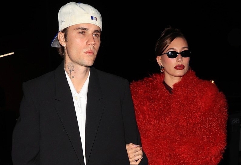 Источник: отпуск Хейли и Джастина Бибера был «полным провалом»