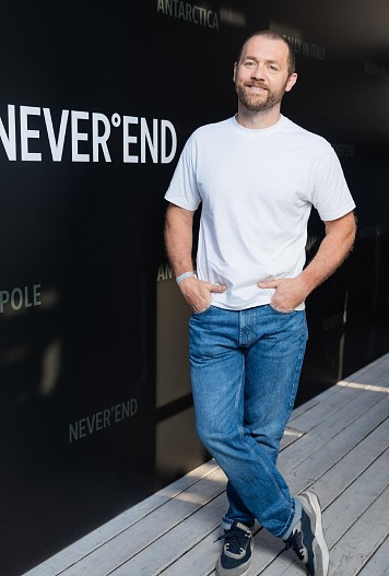 Денис Шведов