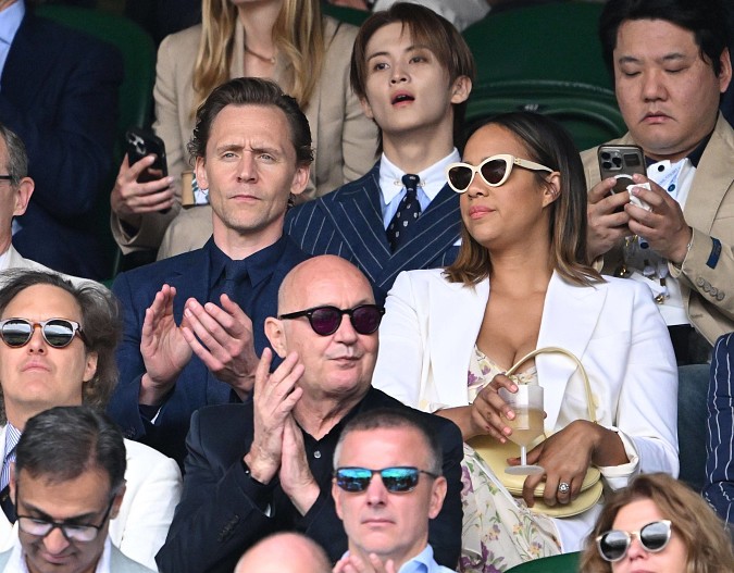 Том Хиддлстон с супругой Зави Эштон&nbsp;