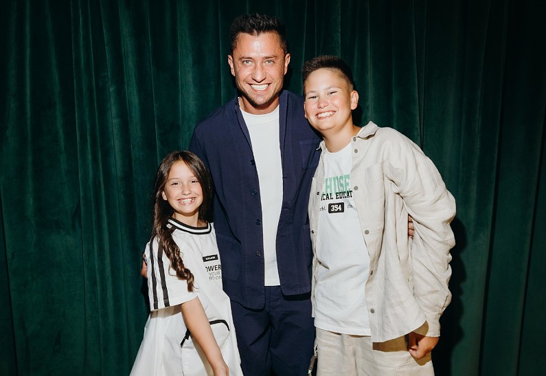 Павел Прилучный с детьми, Алексей Чадов, Алексей Пиманов и другие гости премьеры фильма «Водитель-олигарх»