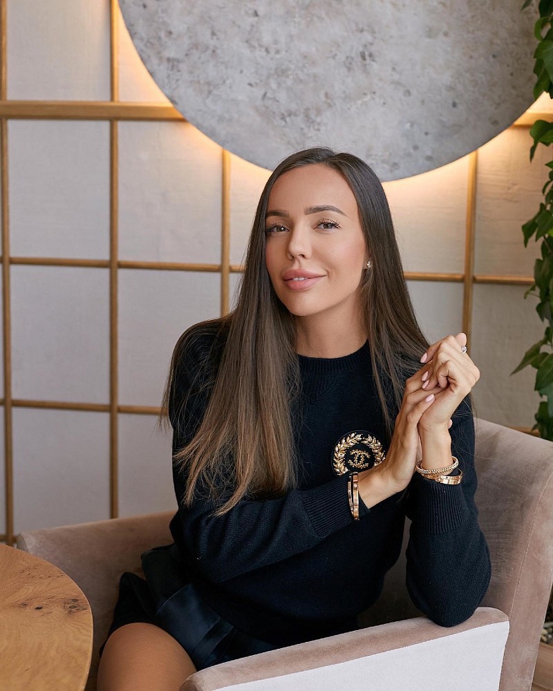 Office Orgies ni onlayn tomosha qiling