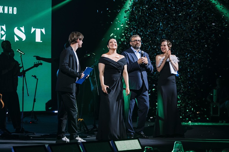 Павел Табаков, Оксана Михеева, Михаил Пореченков, Ангелина Стречина