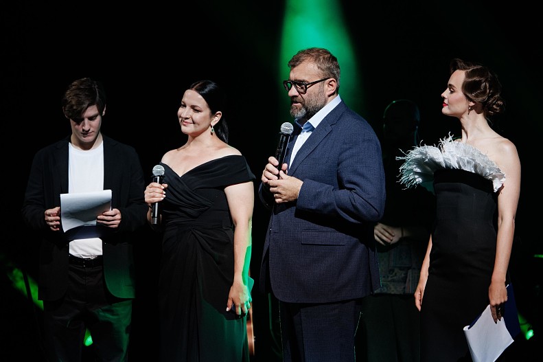 Павел Табаков, Оксана Михеева, Михаил Пореченков, Ангелина Стречина