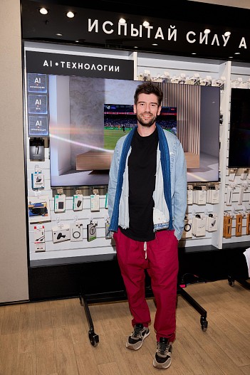 Антон Лаврентьев