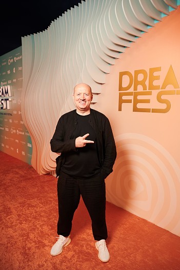 Сергей Бурунов