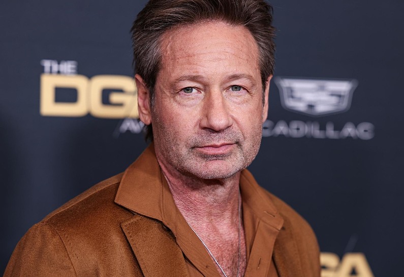 Дэвид Духовны объяснил, почему снялся обнаженным в ленте «Обратить проклятие»