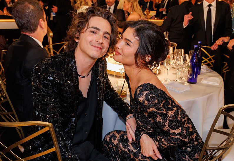 На что пошла Кайли Дженнер, чтобы спасти отношения с Тимоти Шаламе? Рассказываем!