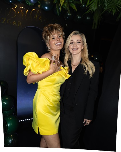 SHENA? и Юлианна Караулова