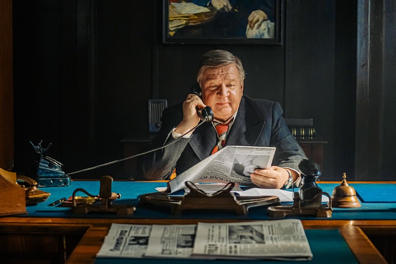 Роман Мадянов