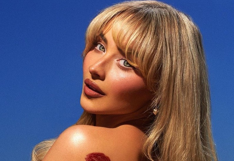 Как при помощи макияжа подчеркнуть загар?