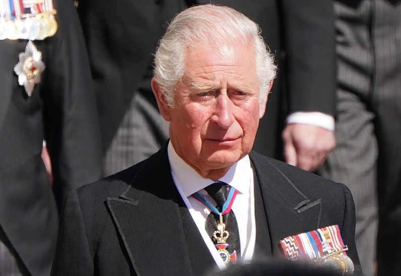 Букингемский дворец снова пересматривает план похорон Карла III на фоне его болезни