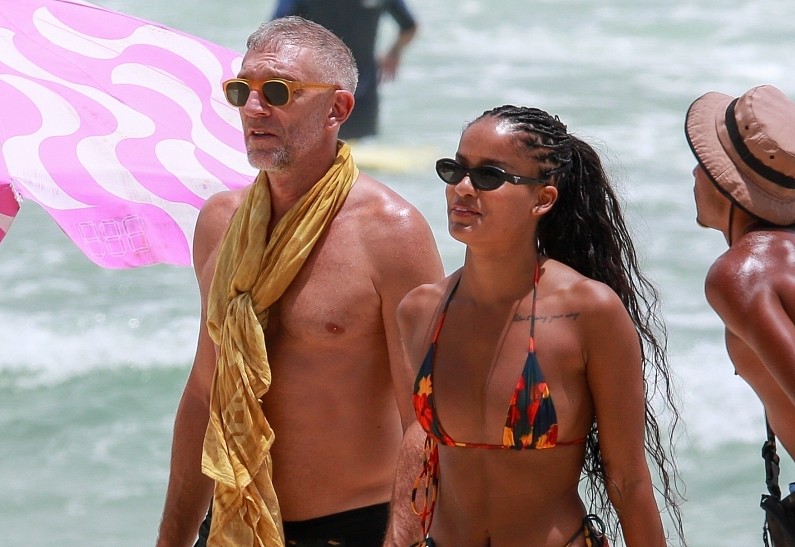 Нара Баптиста показала, как отдыхает с Венсаном Касселем. Фото!