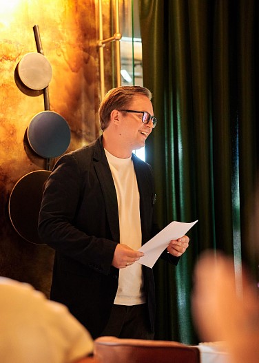 Дмитрий Бескромный