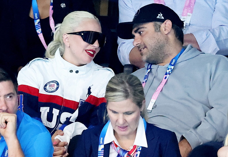 «Она стоит 900 миллионов»: Леди Гага и ее жених обсуждают брачный контракт перед свадьбой