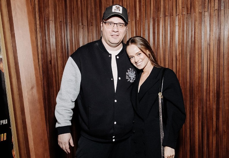 Гарик Харламов и Катерина Ковальчук официально сыграли свадьбу