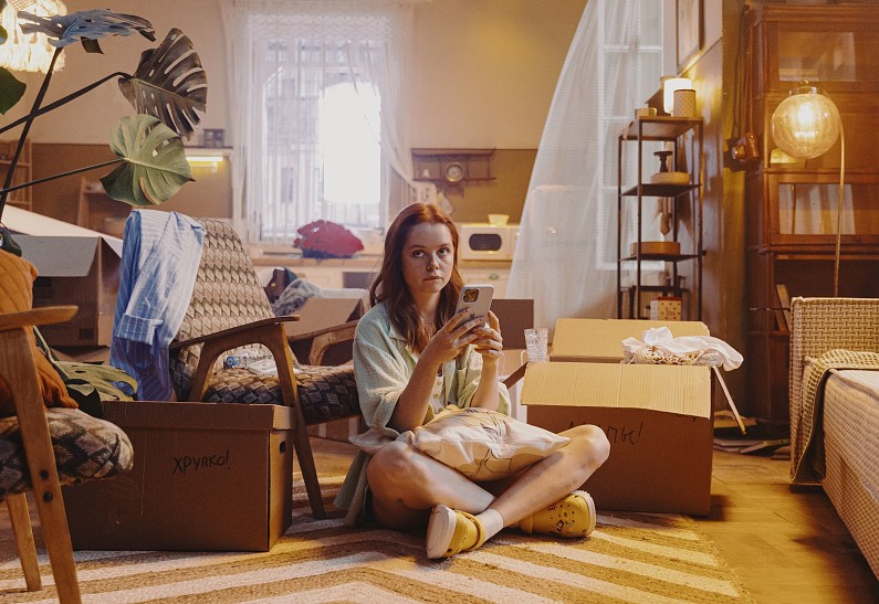 «Сводишь с ума»: стартовали съемки романтической комедии с Милой Ершовой и Юрием Насоновым