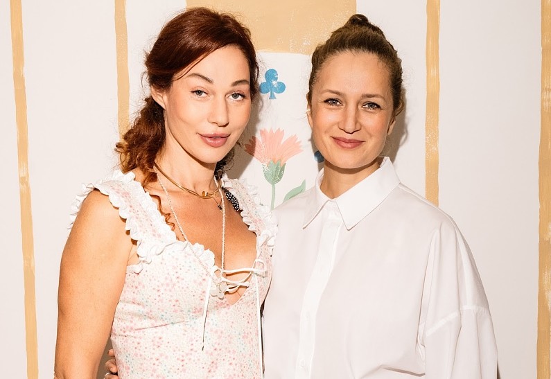 Виктория Исакова, Юлия Барановская, Виктория Шелягова и другие гости открытия модного бутика