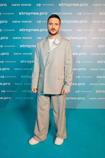 Сергей Лазарев