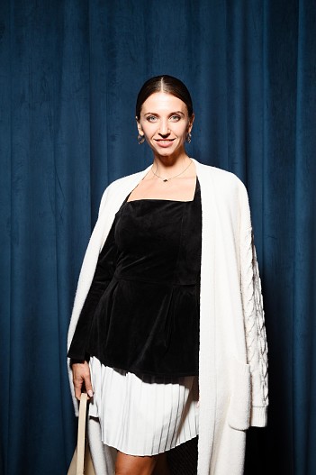 Анна Тихомирова