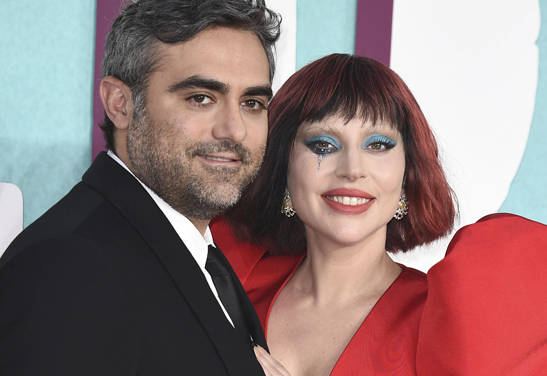 Леди Гага обсуждает создание семьи с Майклом Полански